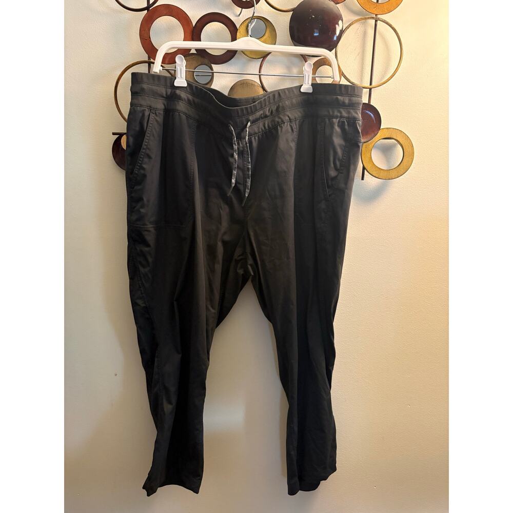 Women’s xxxl dark gray North Face lightweight pants with
